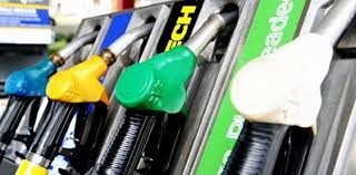 Abolizione scheda carburante: rifornimenti solo con strumenti tracciabili